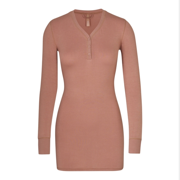 SKIMS Dresses & Skirts - 1. NWT SKIMS SLEEP HENLEY DRESS IN SIENNA